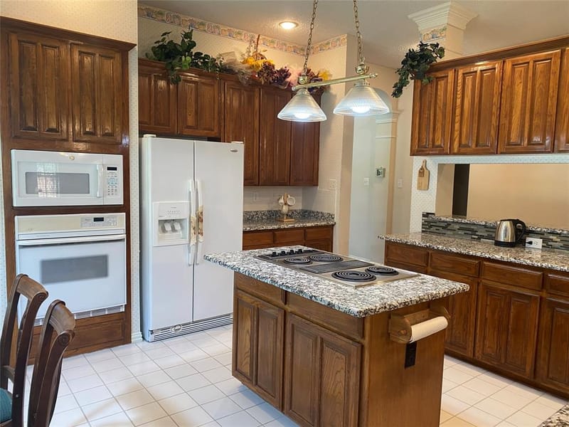 5730 Champion Court, Arlington TX 76017 - Photo 13