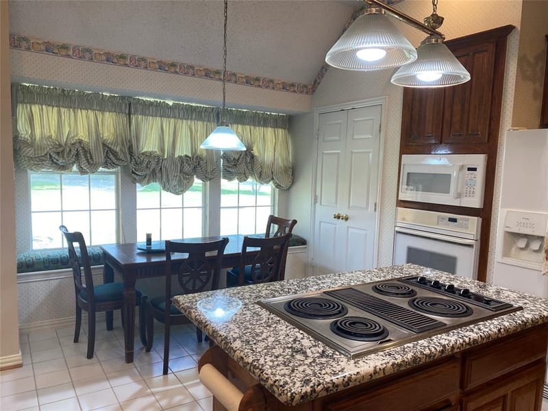 5730 Champion Court, Arlington TX 76017 - Photo 17
