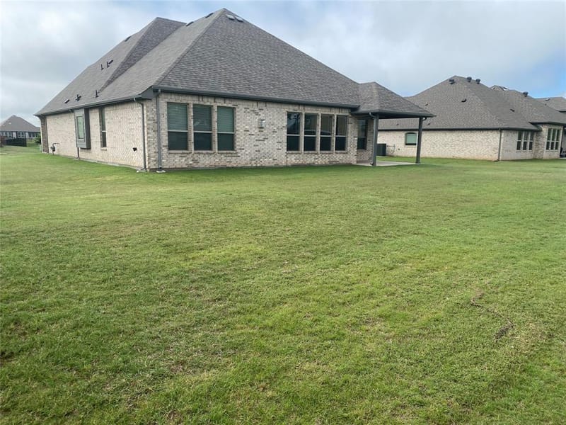 209 Johnson Street, Granbury TX 76048 - Photo 40