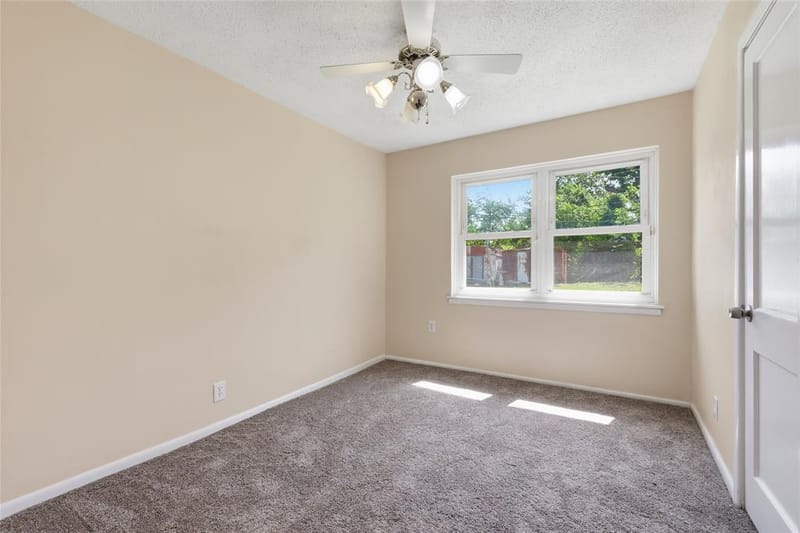 807 Highland Drive, Arlington TX 76010 - Photo 17