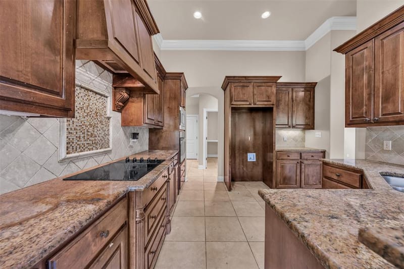 335 Edinburgh Lane, Waco TX 76712 - Photo 4