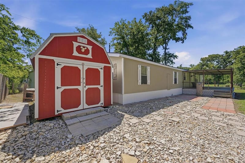 46 George A Green Drive, Gordonville TX 76245 - Photo 3