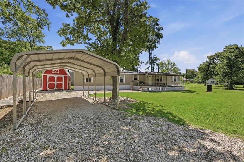 46 George A Green Drive, Gordonville TX 76245 - Photo 4