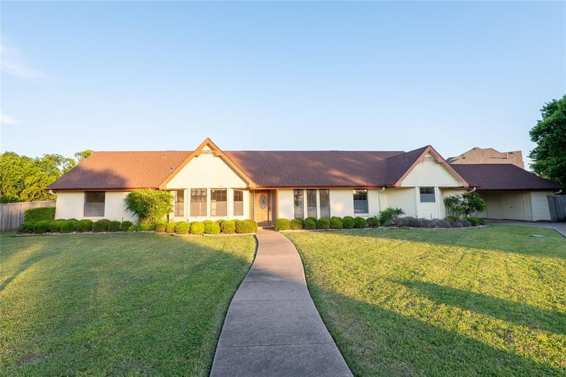 10 Park Central Circle, Rockwall TX 75087 - Photo 3