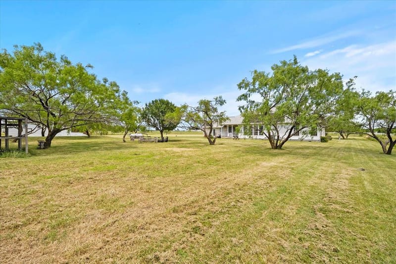 5476 County Road 2646, Royse City TX 75189 - Photo 32