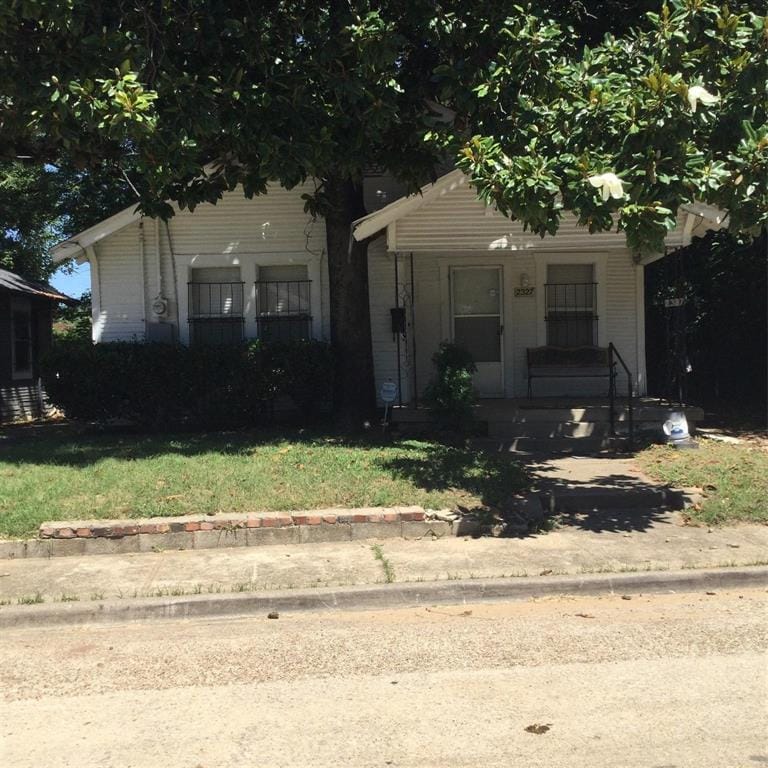2327 Dathe Street, Dallas TX 75215 - Photo 14