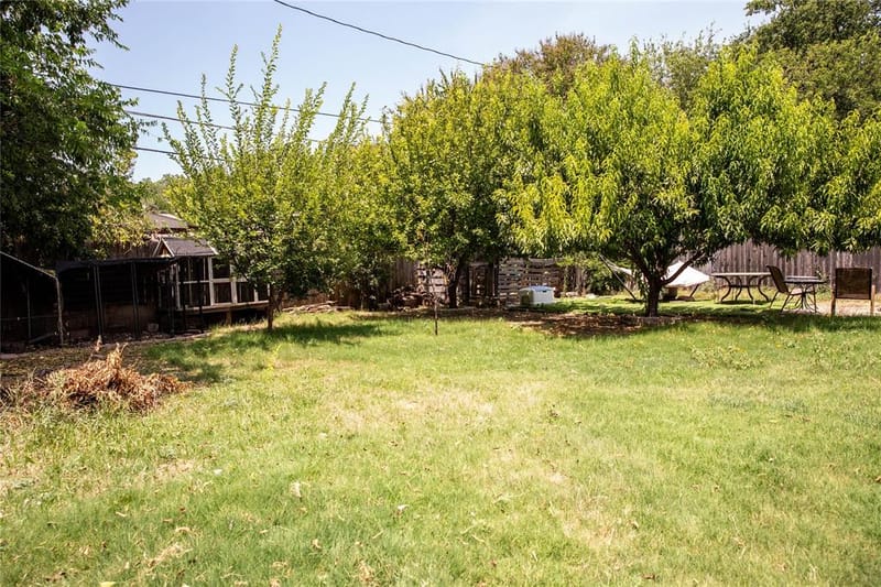 2004 N 40th Street, Waco TX 76707 - Photo 33