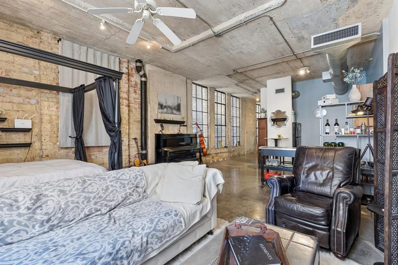 1122 Jackson Street # 820, Dallas TX 75202 - Photo 2
