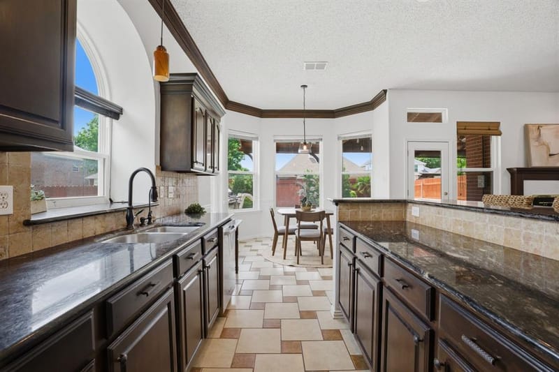 2302 Sherbrooke Lane, McKinney TX 75070 - Photo 12