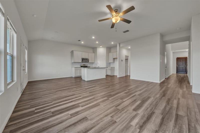 10012 Callan Lane, Fort Worth TX 76131 - Photo 11