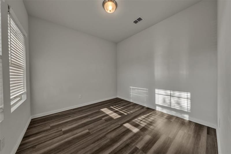 10012 Callan Lane, Fort Worth TX 76131 - Photo 4