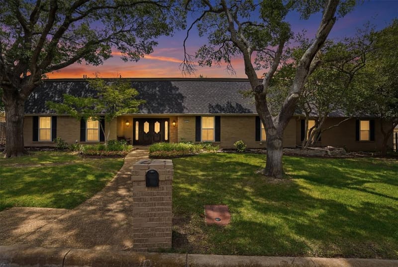 3812 Lands End Street, Fort Worth TX 76109