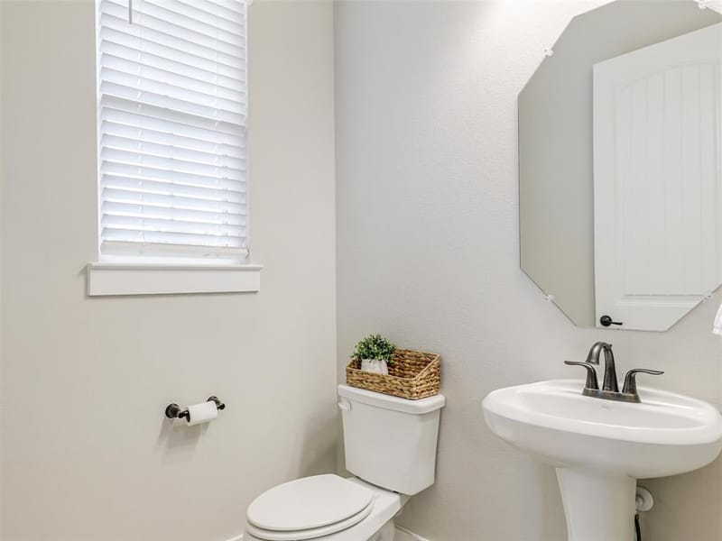 544 Majors Road, Van Alstyne TX 75495 - Photo 6