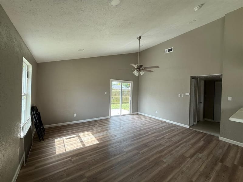 449 Jones Street, Cedar Hill TX 75104 - Photo 3