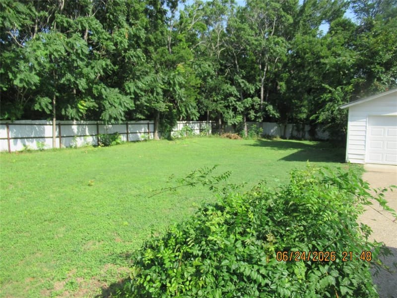 201 E Dallas Street, Hutchins TX 75141 - Photo 16