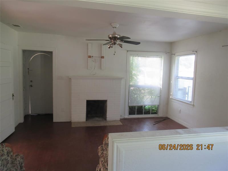 201 E Dallas Street, Hutchins TX 75141 - Photo 12