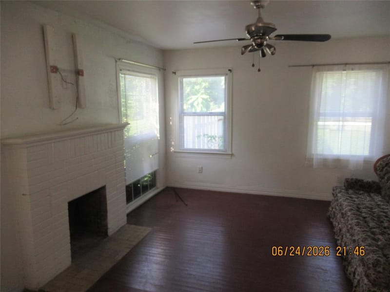 201 E Dallas Street, Hutchins TX 75141 - Photo 11