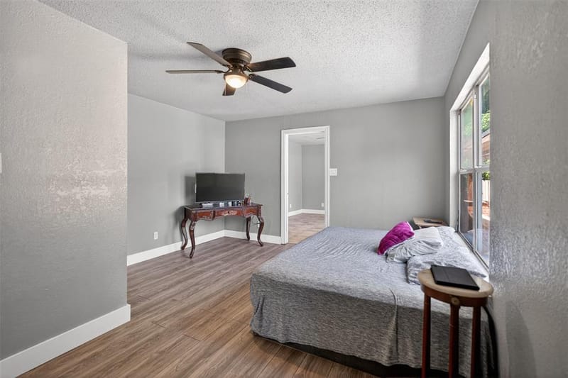 604 Graham Street, Cleburne TX 76033 - Photo 17