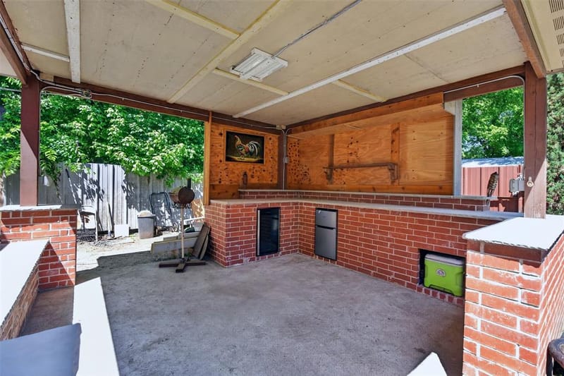 604 Graham Street, Cleburne TX 76033 - Photo 30
