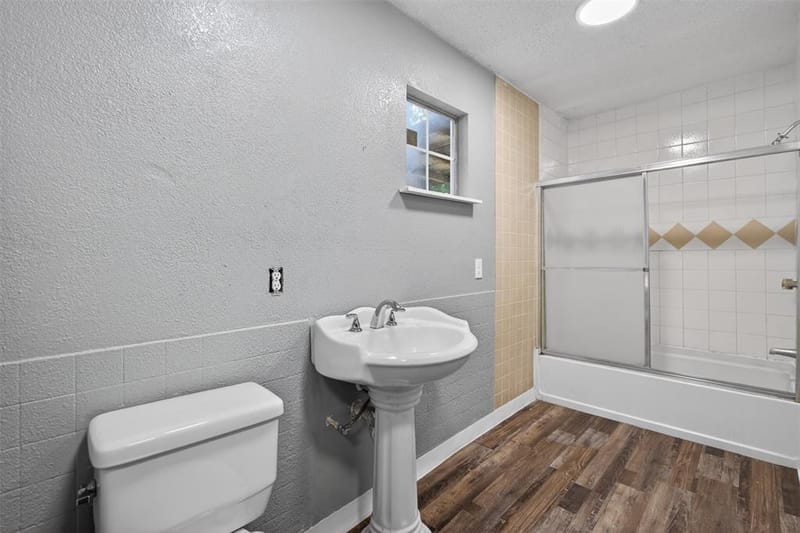 604 Graham Street, Cleburne TX 76033 - Photo 19