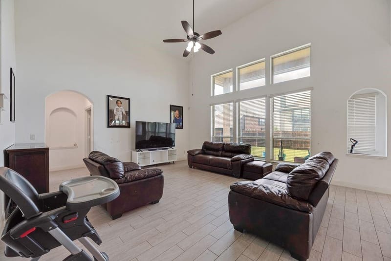 549 Truman Street, Waxahachie TX 75165 - Photo 7