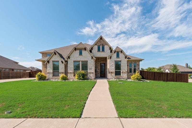 549 Truman Street, Waxahachie TX 75165 - Photo 4