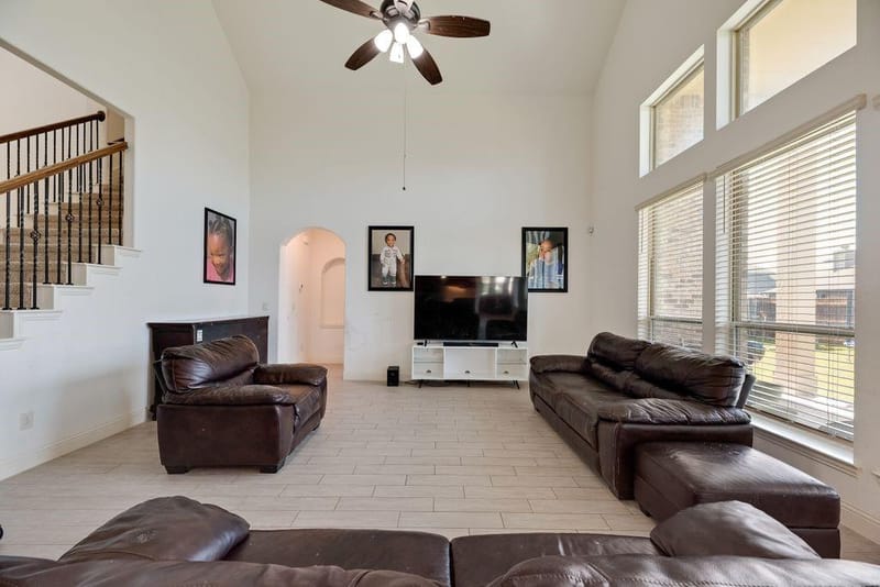 549 Truman Street, Waxahachie TX 75165 - Photo 8