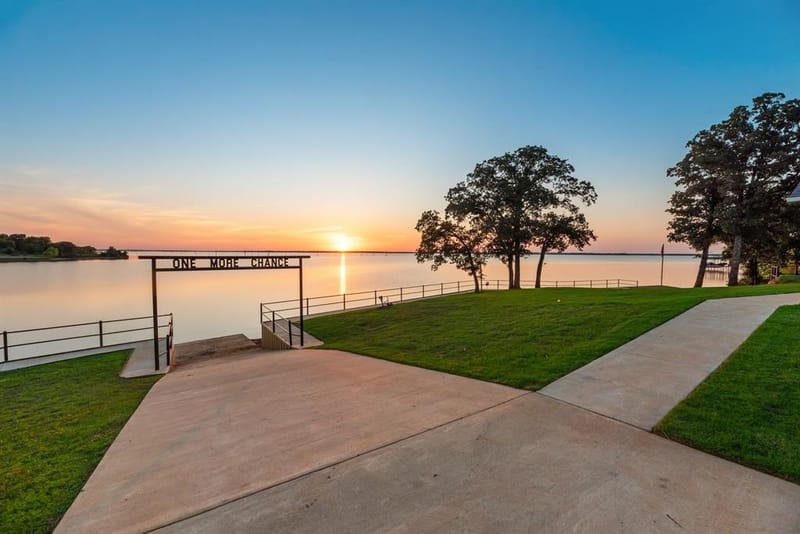 1144 Paradise Cove, Streetman TX 75859 - Photo 33