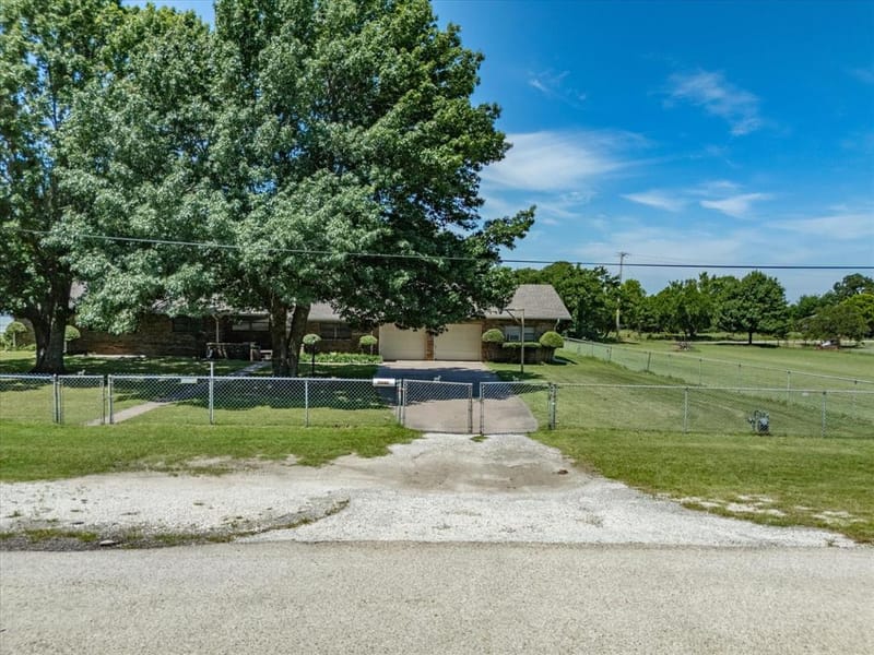 7642 Tx-175, Montague TX 76251 - Photo 7