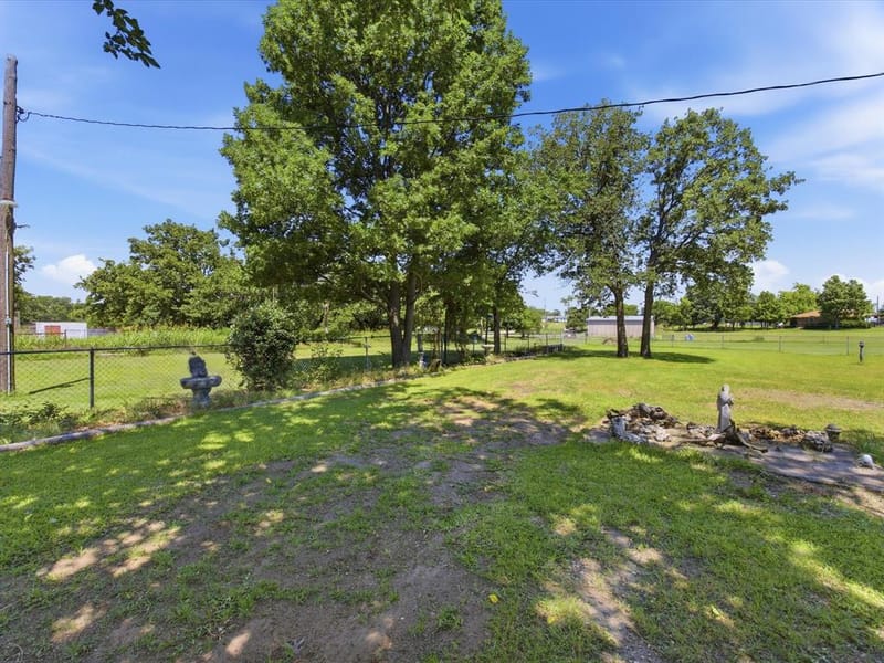 7642 Tx-175, Montague TX 76251 - Photo 34