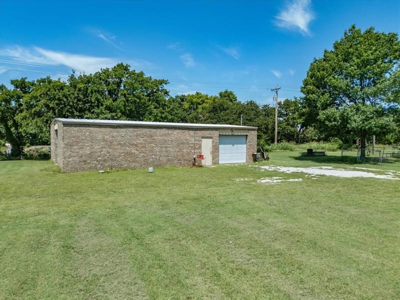 7642 Tx-175, Montague TX 76251 - Photo 37