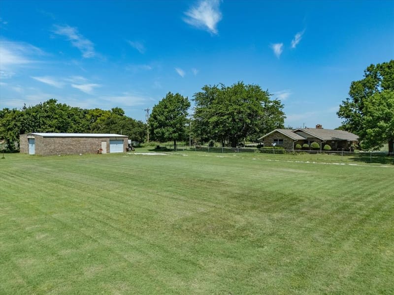7642 Tx-175, Montague TX 76251 - Photo 39