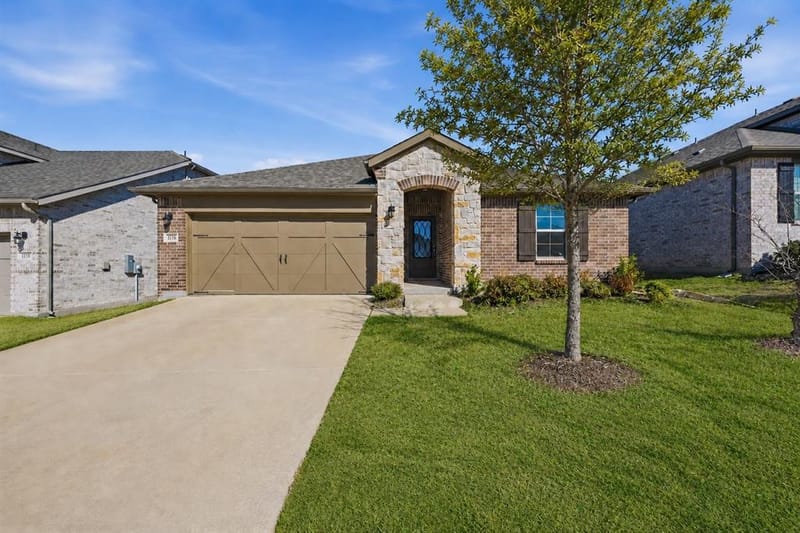 1116 Rountree Court, Celina TX 75009 - Photo 3