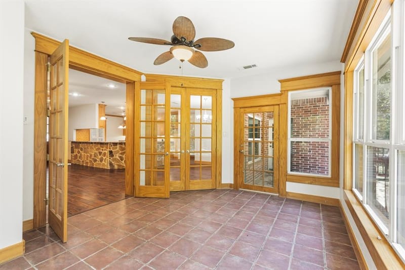 6373 Hidden Oaks Drive, Quinlan TX 75474 - Photo 17
