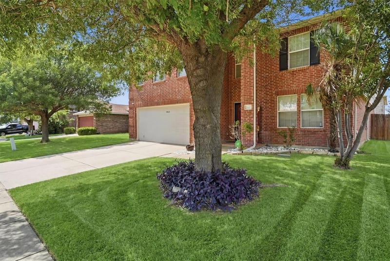 9024 Penny Lane, Fort Worth TX 76123 - Photo 2