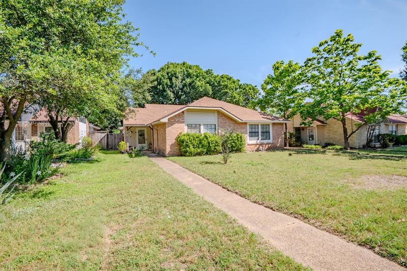 7105 Pineberry Road, Dallas TX 75249 - Photo 22