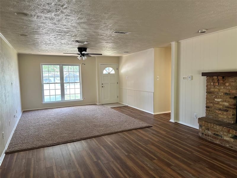 2108 Lejuan Court, Arlington TX 76010 - Photo 3