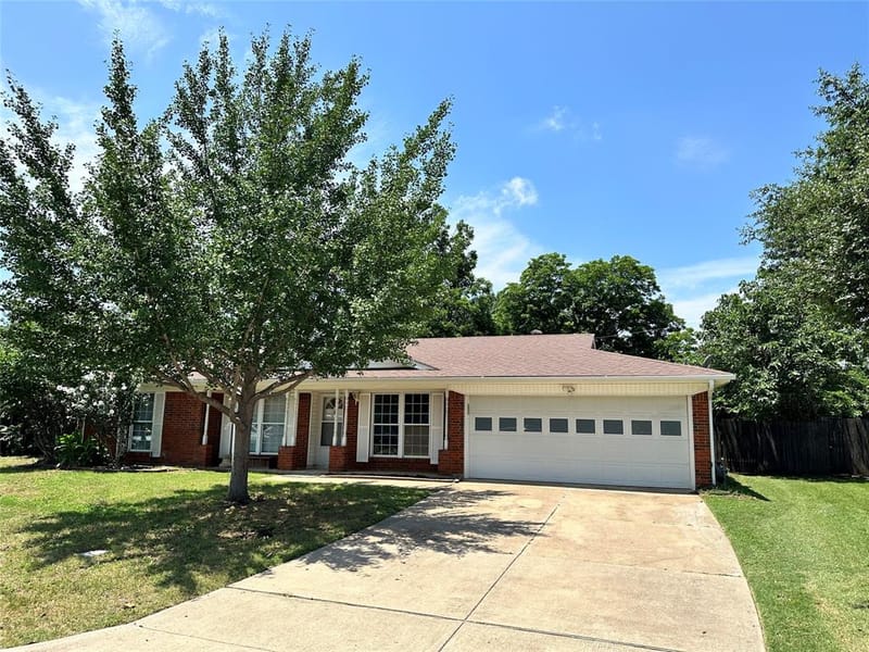 2108 Lejuan Court, Arlington TX 76010 - Photo 15