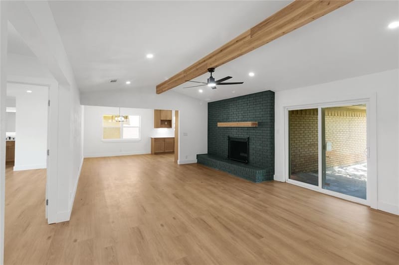 1821 El Paso Street, Lewisville TX 75077 - Photo 4