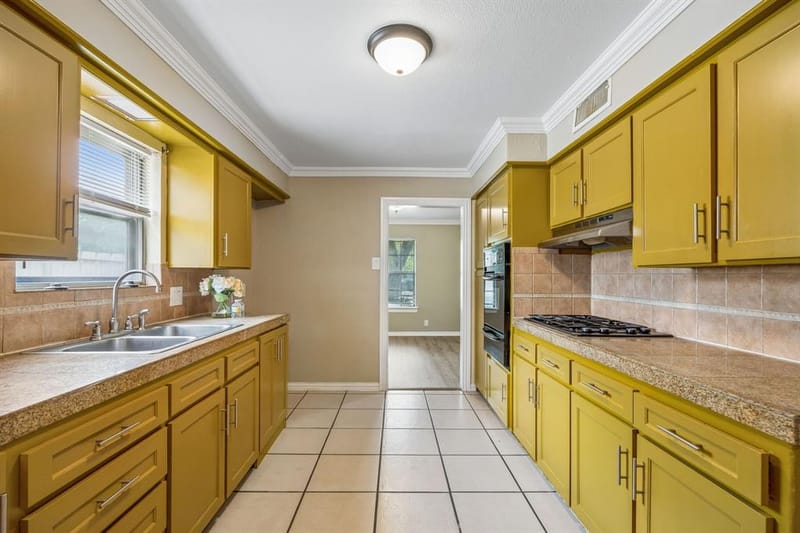 3534 Royal Lane, Dallas TX 75229 - Photo 7