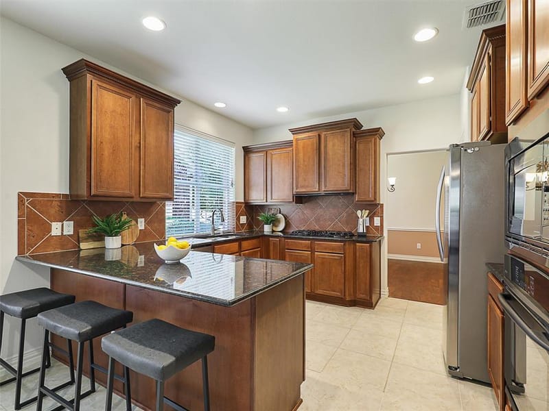 248 Burnswick Isles Way, Frisco TX 75036 - Photo 11