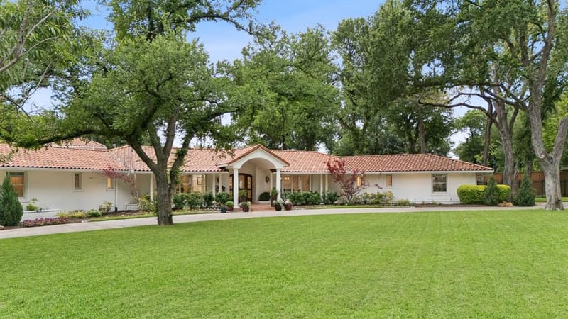 4630 S Lindhurst Avenue, Dallas TX 75229 - Photo 35