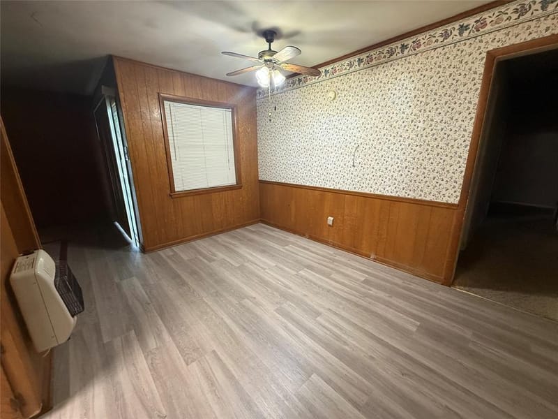 2402 W 5th Avenue, Corsicana TX 75110 - Photo 4