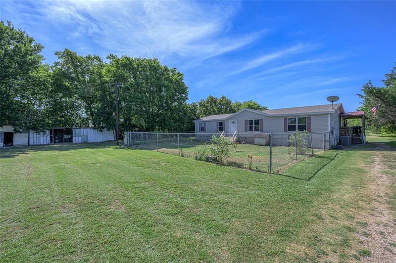 428 Pennell Road, Sherman TX 75090 - Photo 5