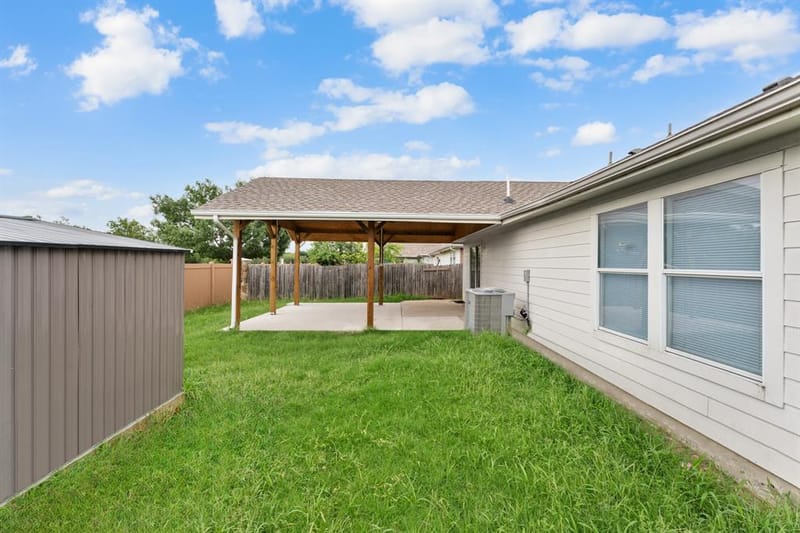 8471 Widgeon Way, Dallas TX 75249 - Photo 3