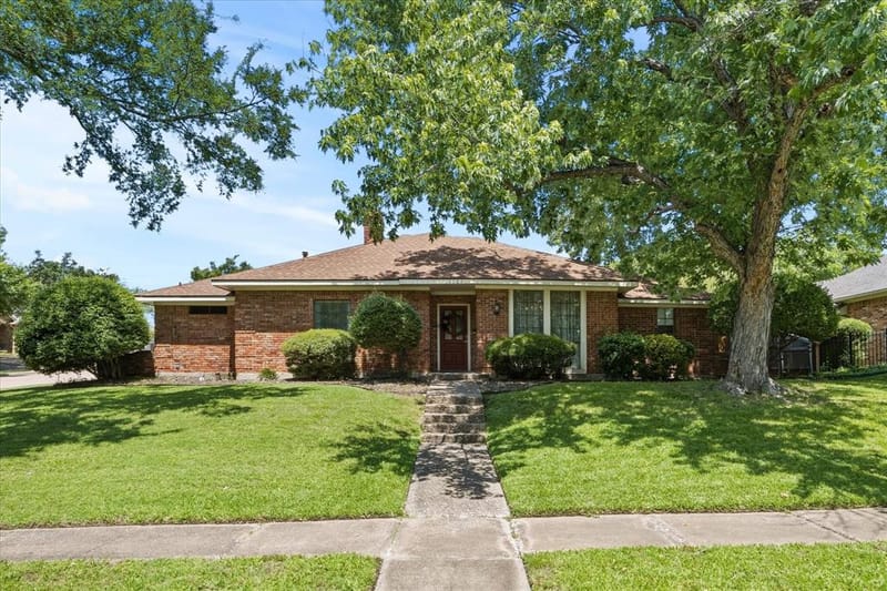 1601 Fairway Circle, Garland TX 75043