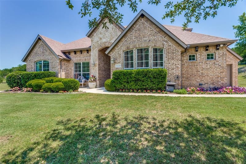 10248 Mustang Wells Drive, Fort Worth TX 76126 - Photo 4