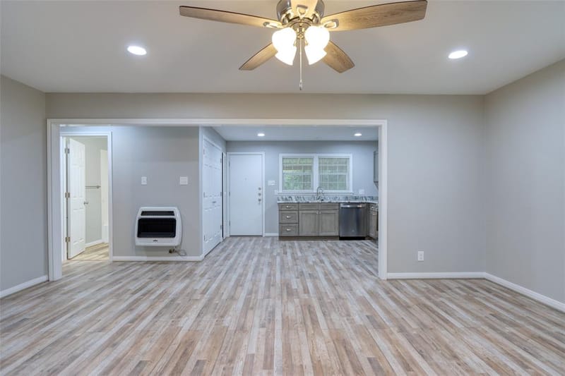 1545 Reuter Avenue, Waco TX 76708 - Photo 8