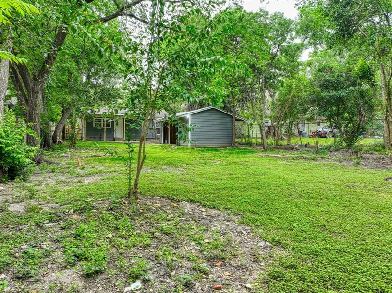1545 Reuter Avenue, Waco TX 76708 - Photo 25