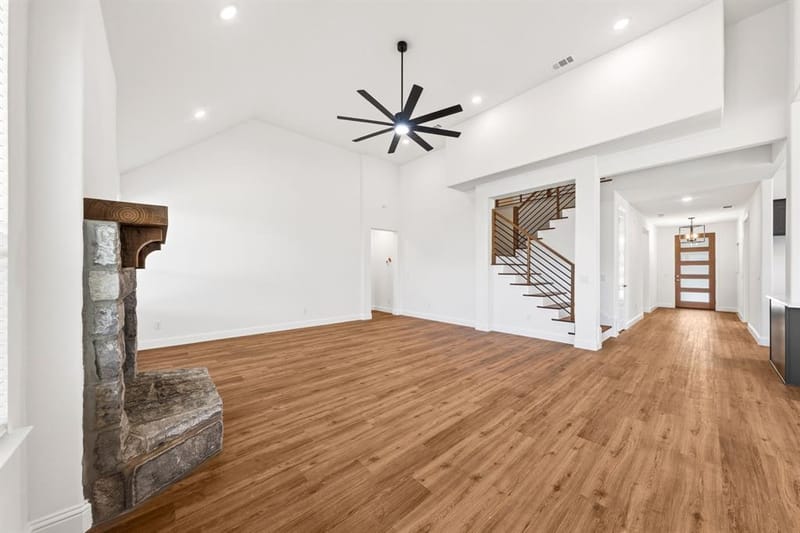 819 Beverly Drive, Grapevine TX 76051 - Photo 15
